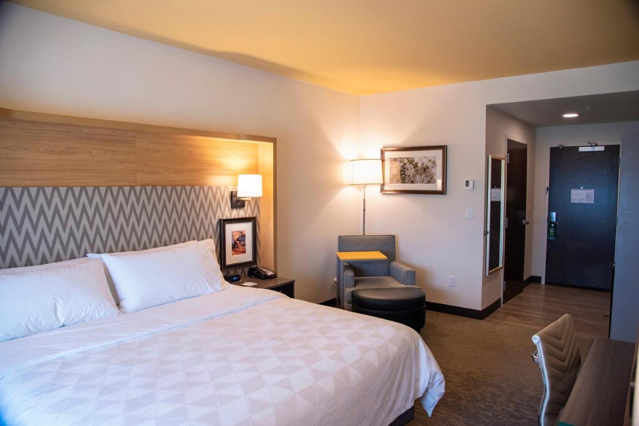 Holiday Inn & Suites - Savannah Airport - Pooler By Ihg Extérieur photo